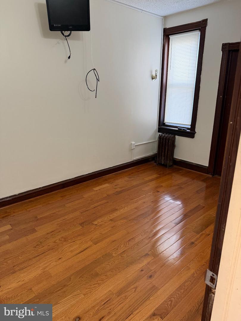 3858 N Gratz St Property Photo 19