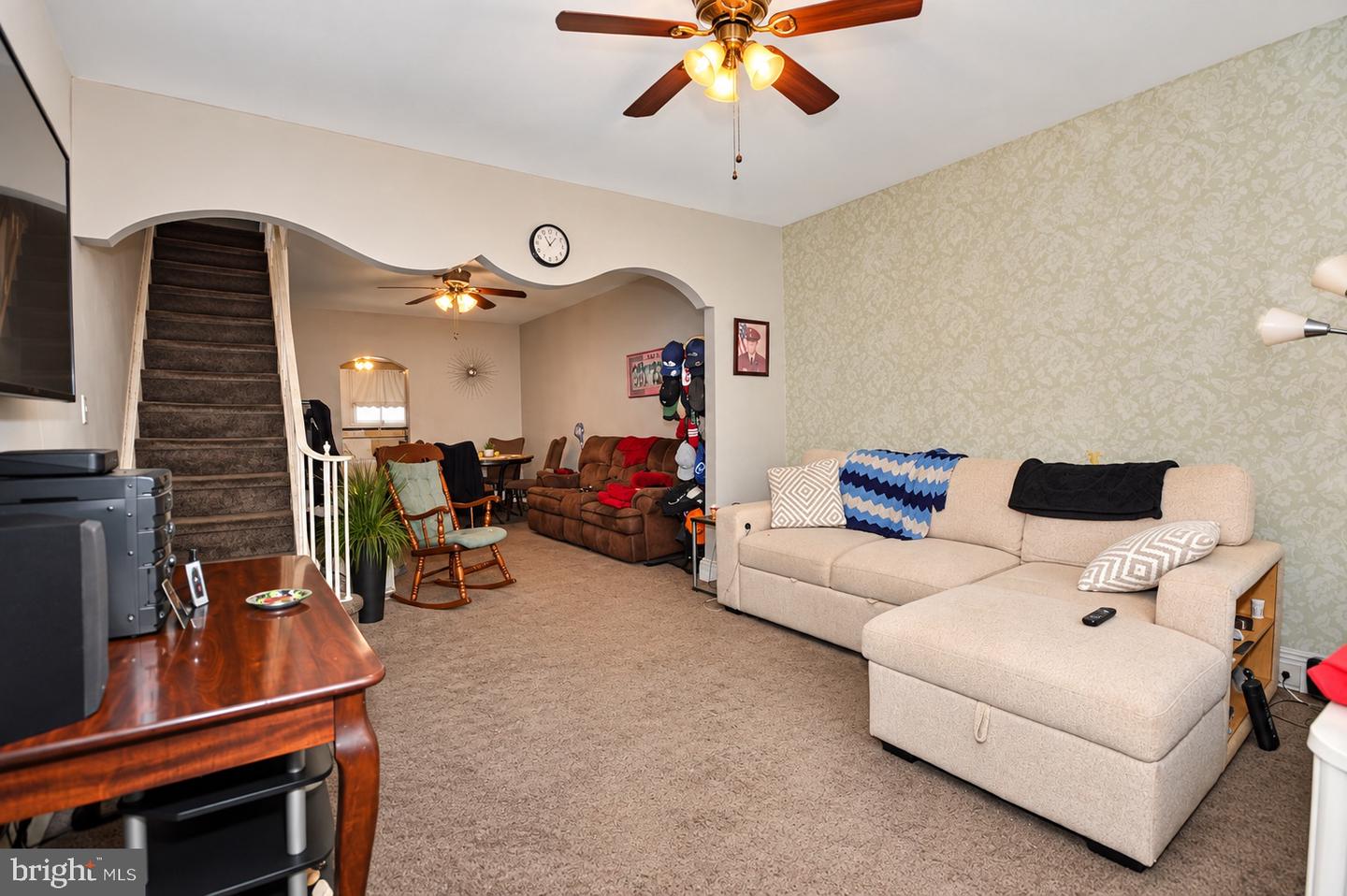 2855 Hedley St Property Photo 5