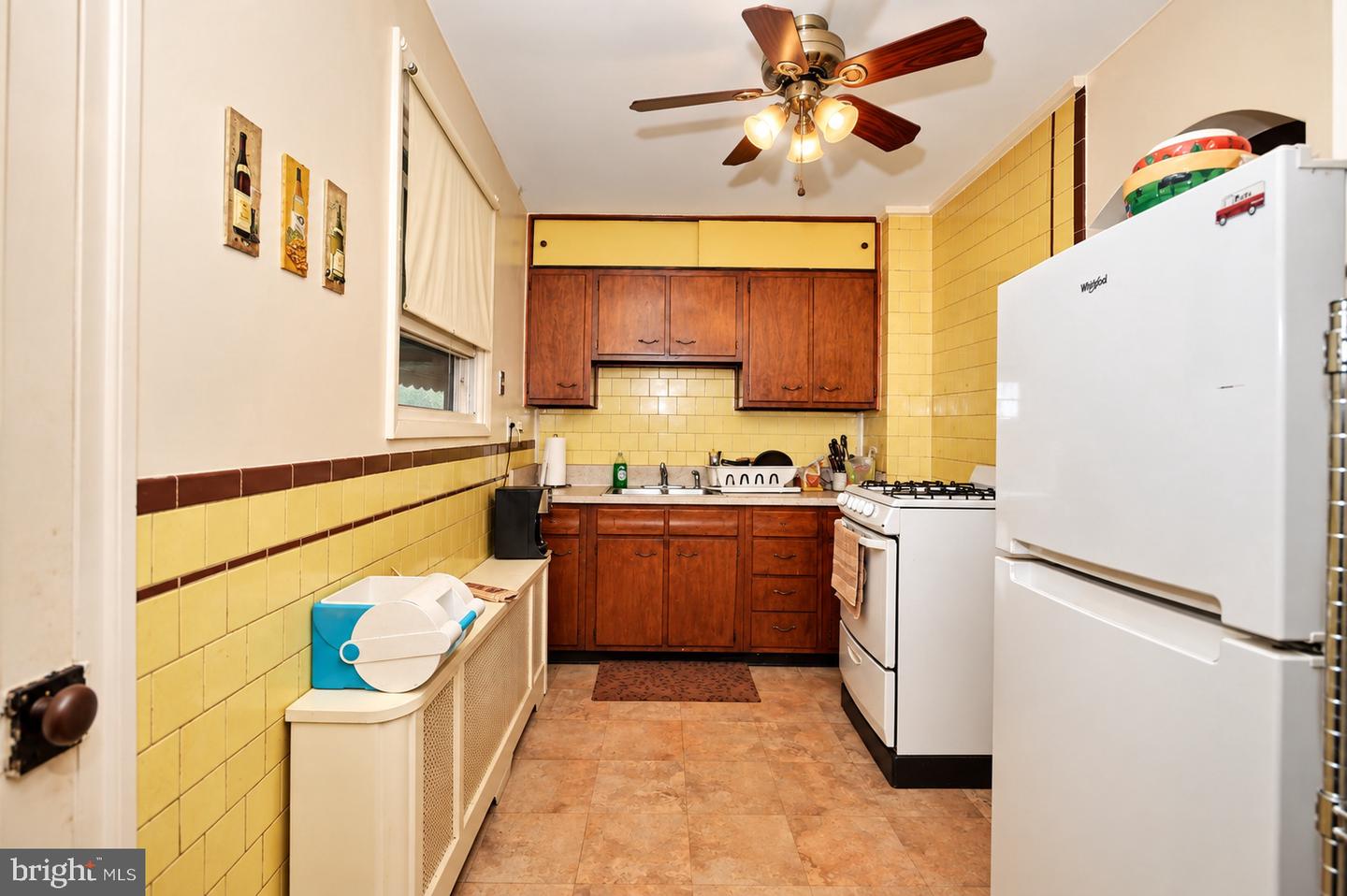 2855 Hedley St Property Photo 10