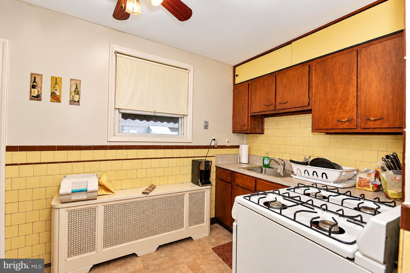 2855 Hedley St Property Photo 12