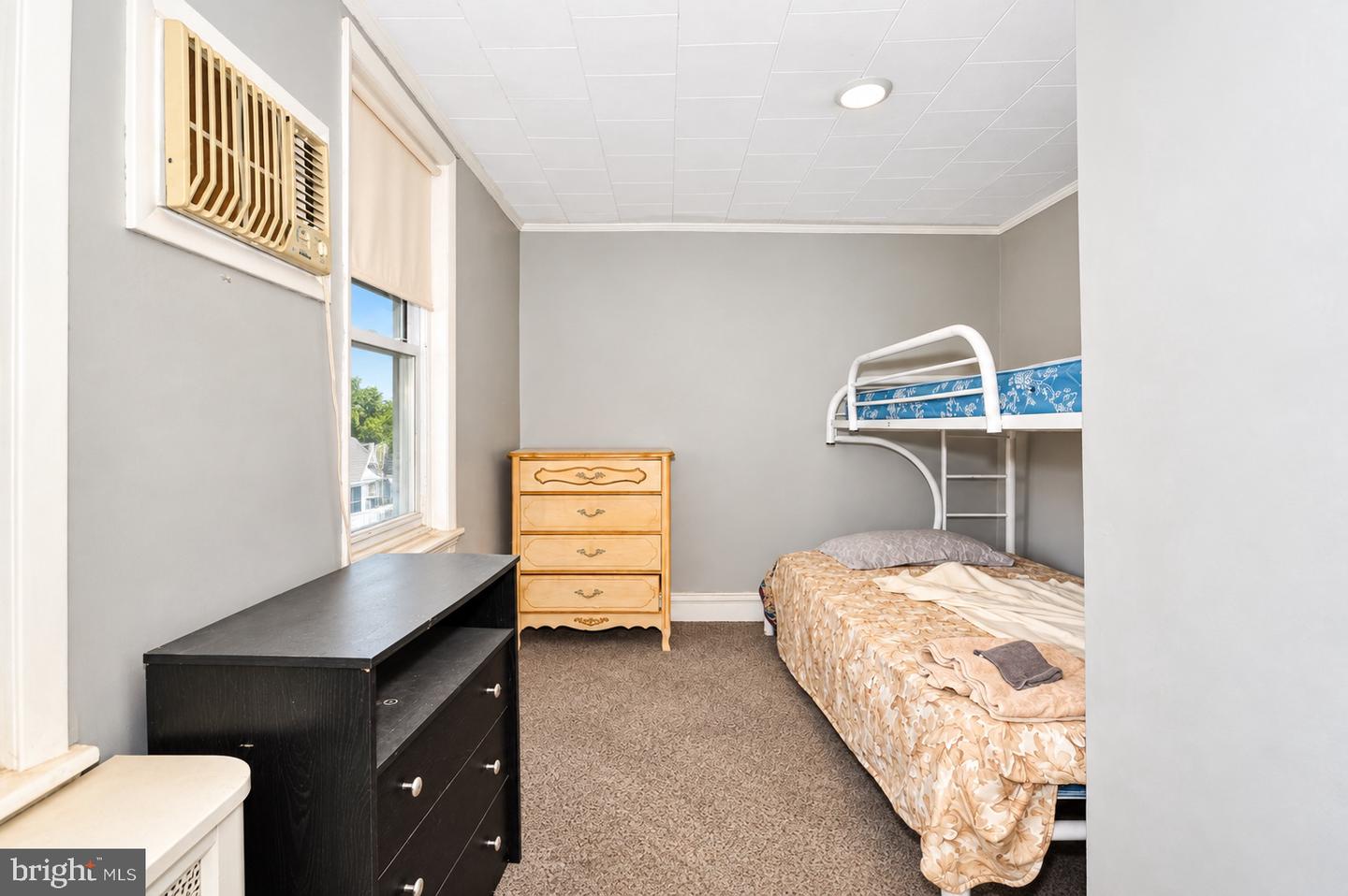 2855 Hedley St Property Photo 17