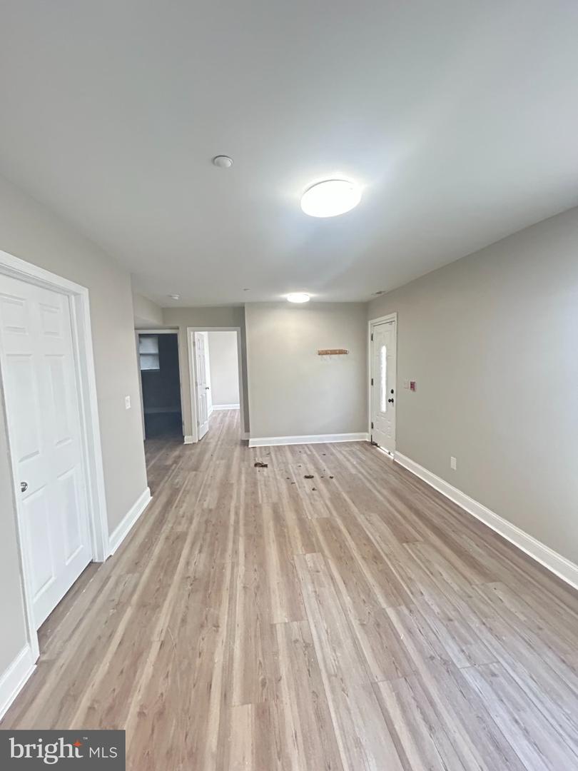 1528 N Mascher St #1 Property Photo 7