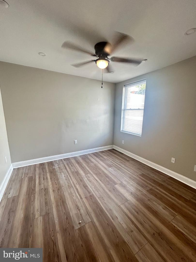 1528 N Mascher St #1 Property Photo 12