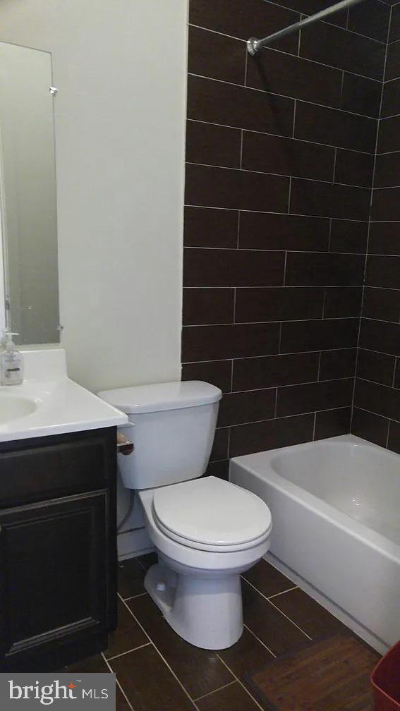 1223 W Susquehanna Ave #3 Property Photo 7