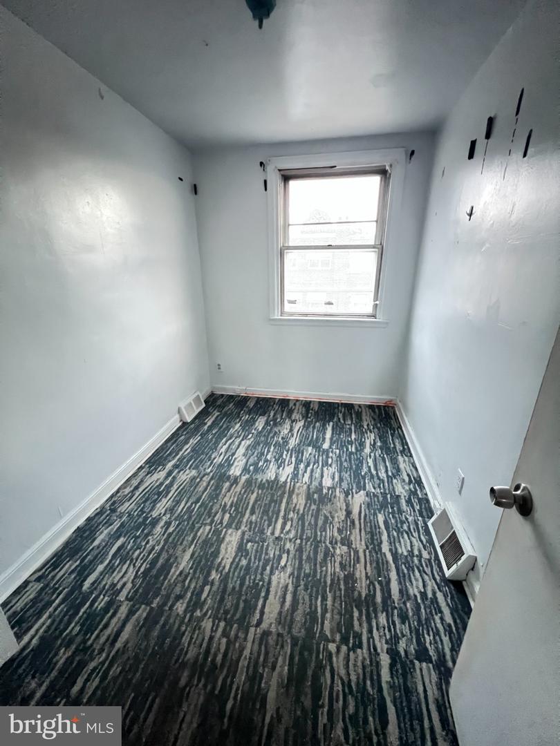 6902 Revere St Property Photo 14