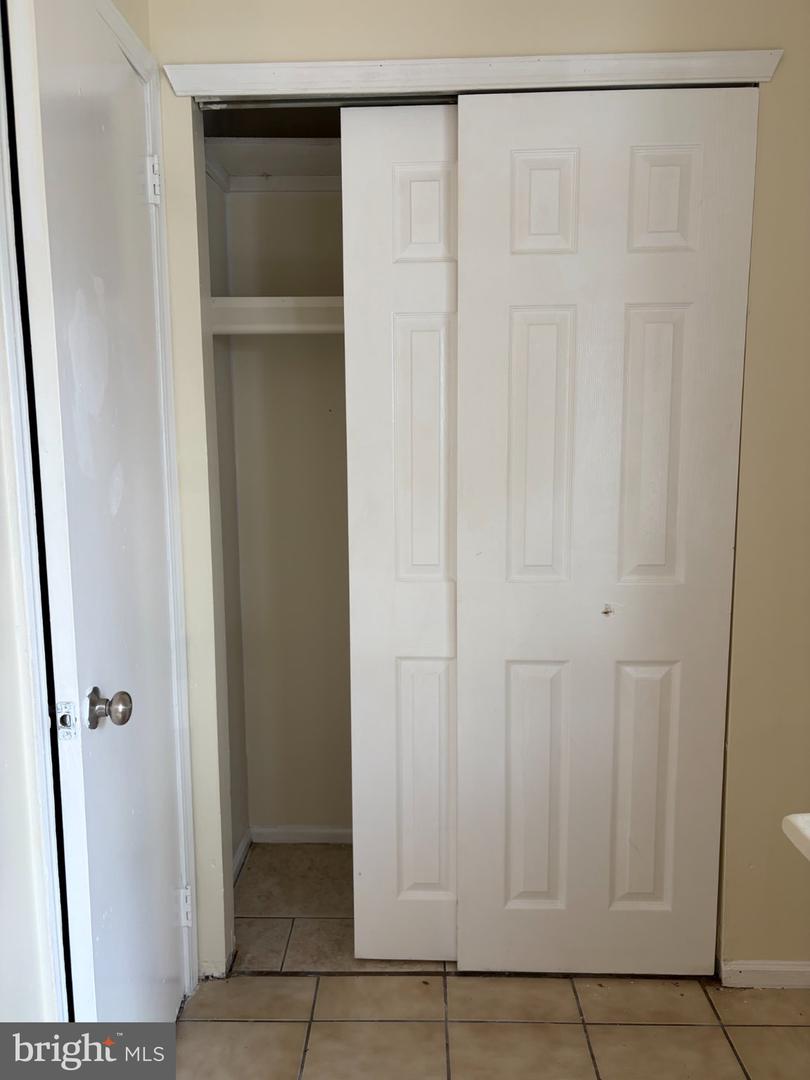 2823 Norcross Ln Property Photo 5