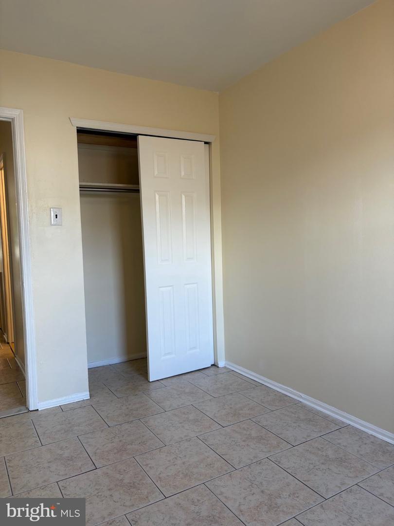 2823 Norcross Ln Property Photo 10