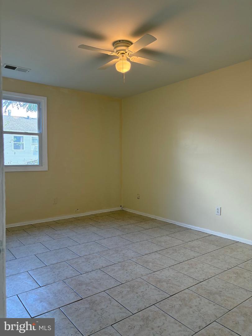 2823 Norcross Ln Property Photo 11