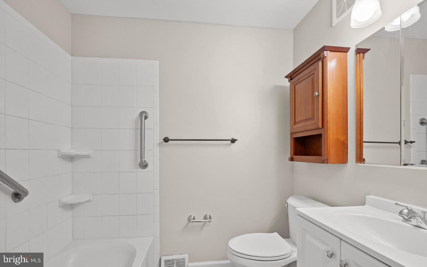 9878 Garvey Dr Property Photo 9