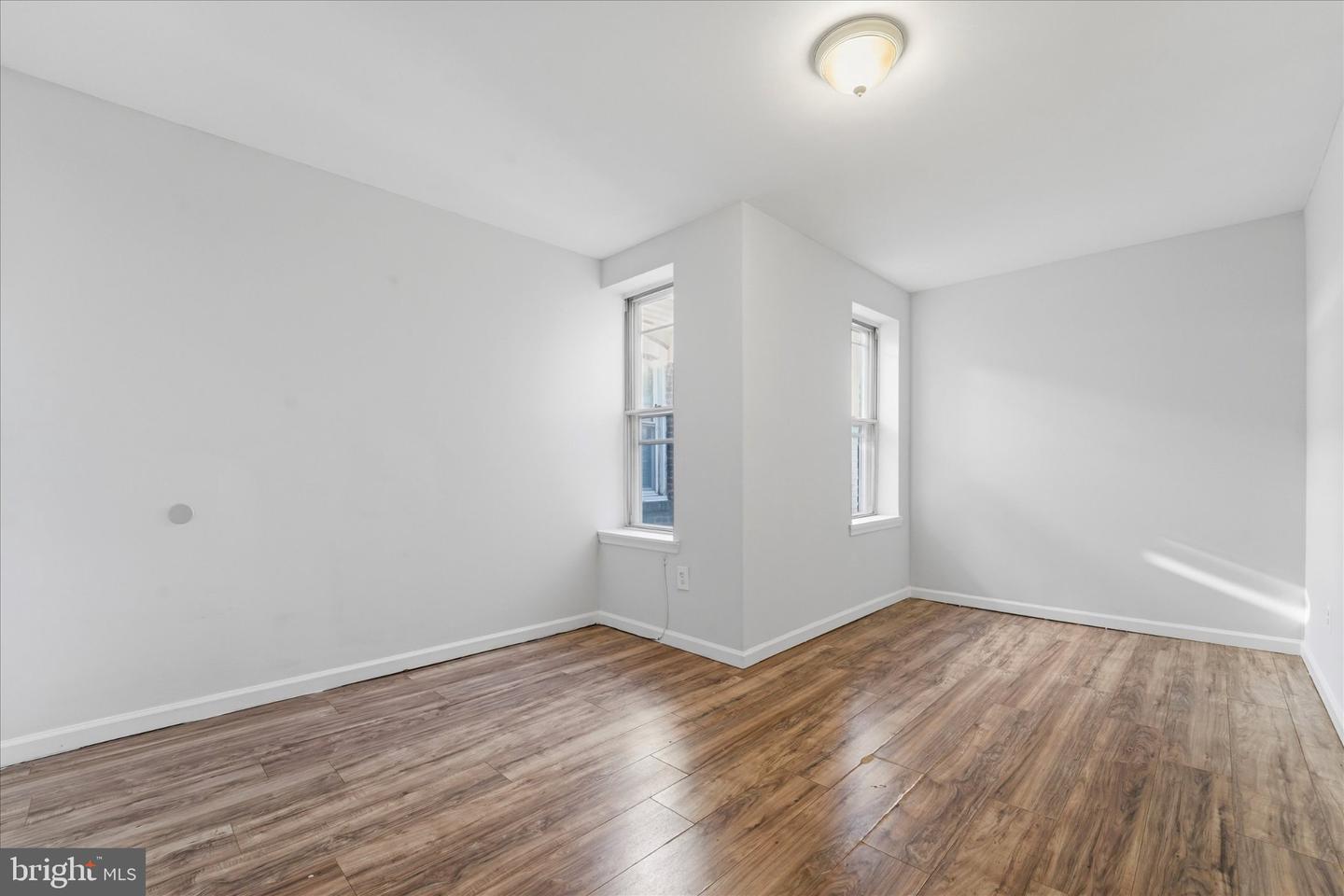4009 Brown St Property Photo 12