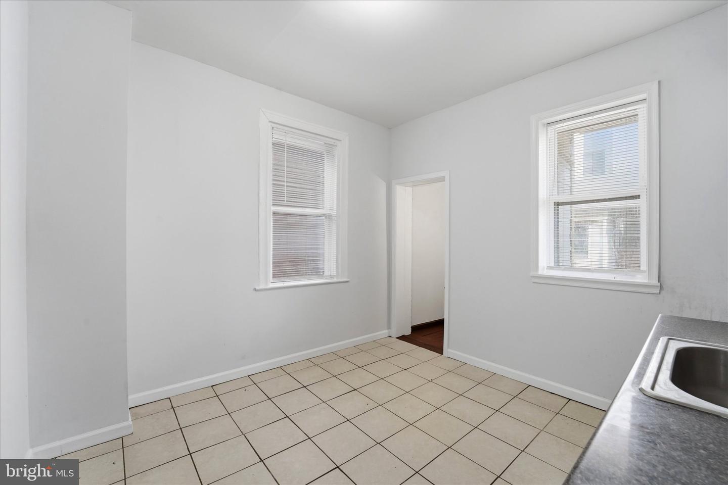 4009 Brown St Property Photo 21