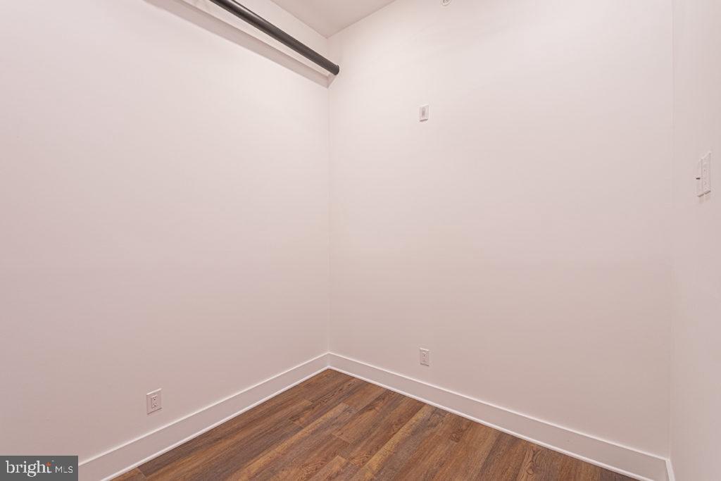 1211 Bainbridge St #unit 3c Property Photo 10