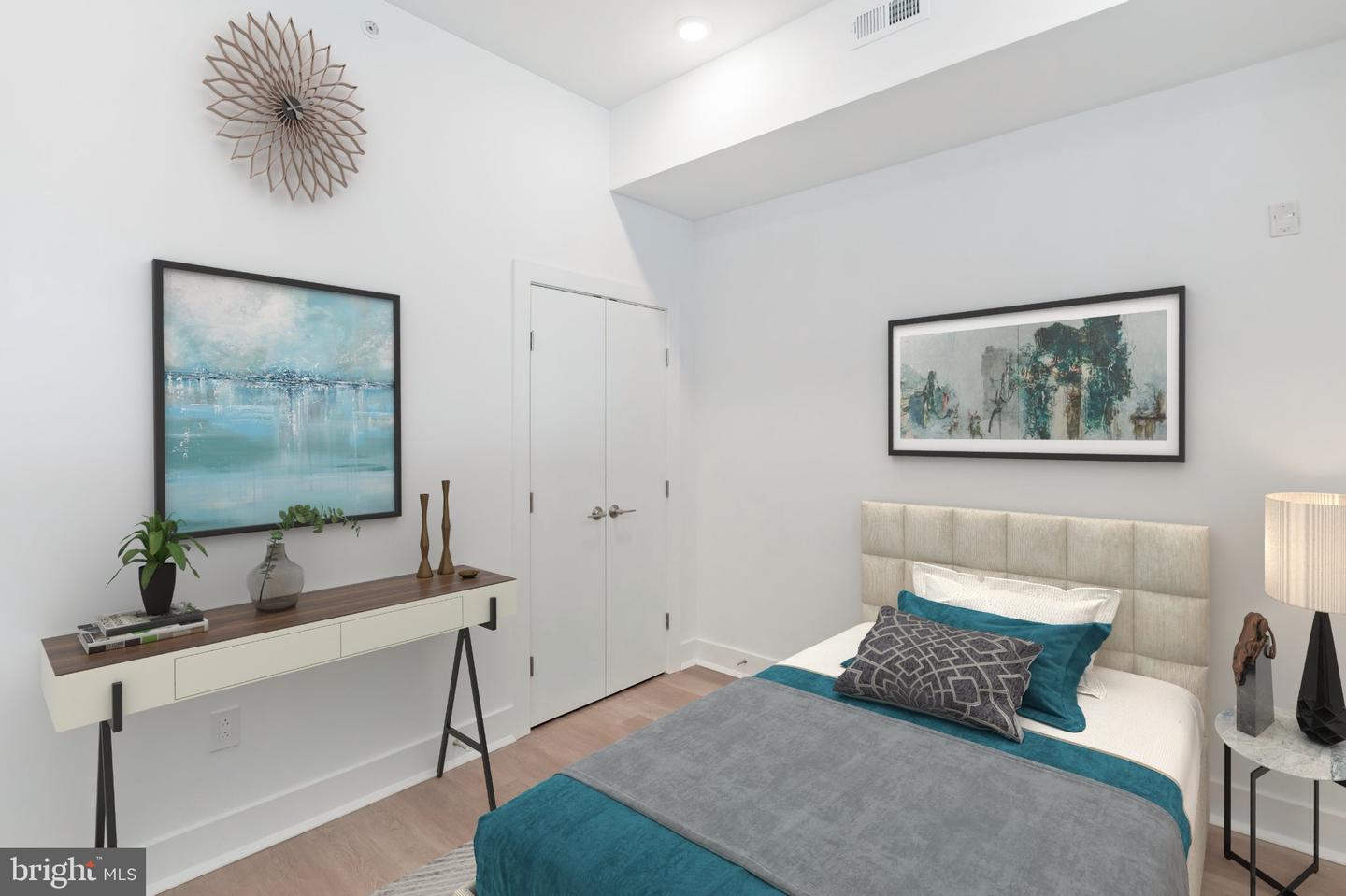 813 N Broad St #unit 413 Property Photo 2
