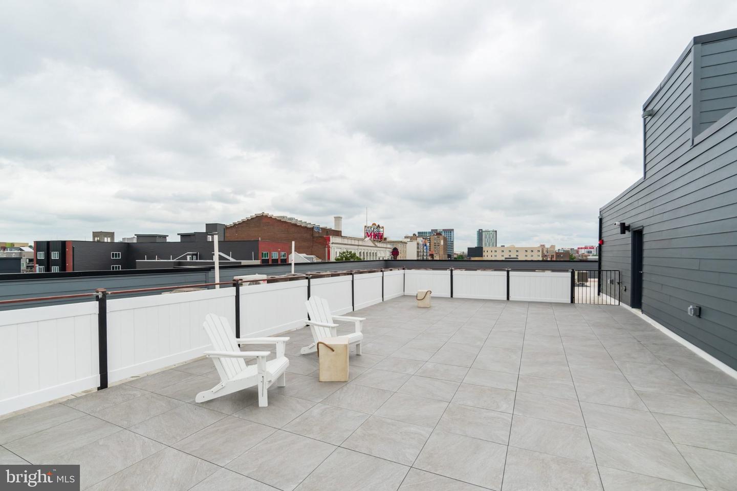 813 N Broad St #unit 413 Property Photo 15