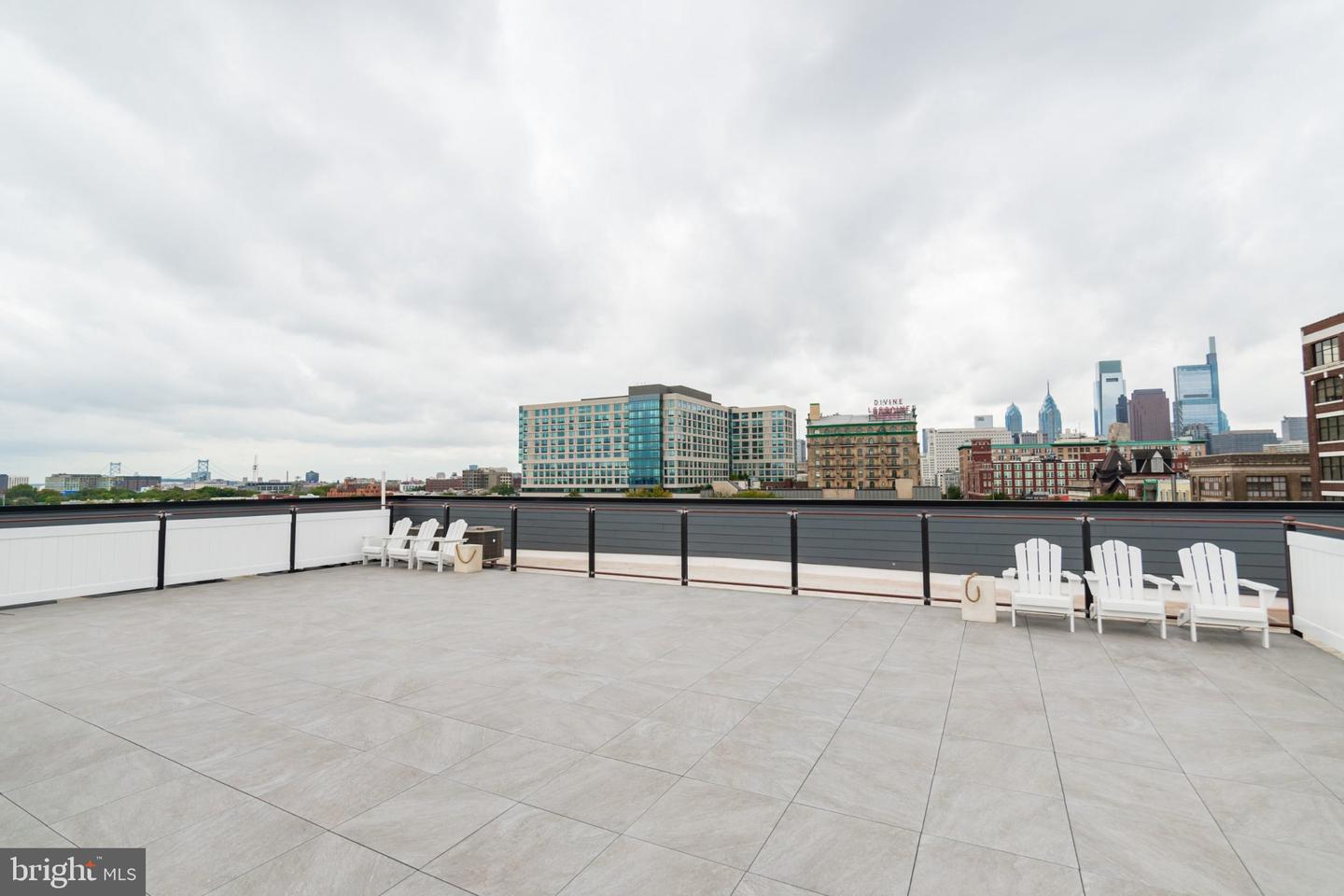 813 N Broad St #unit 413 Property Photo 16