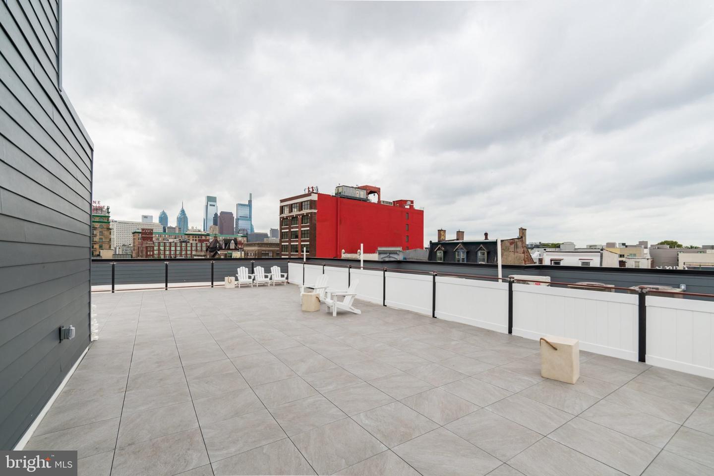 813 N Broad St #unit 413 Property Photo 18