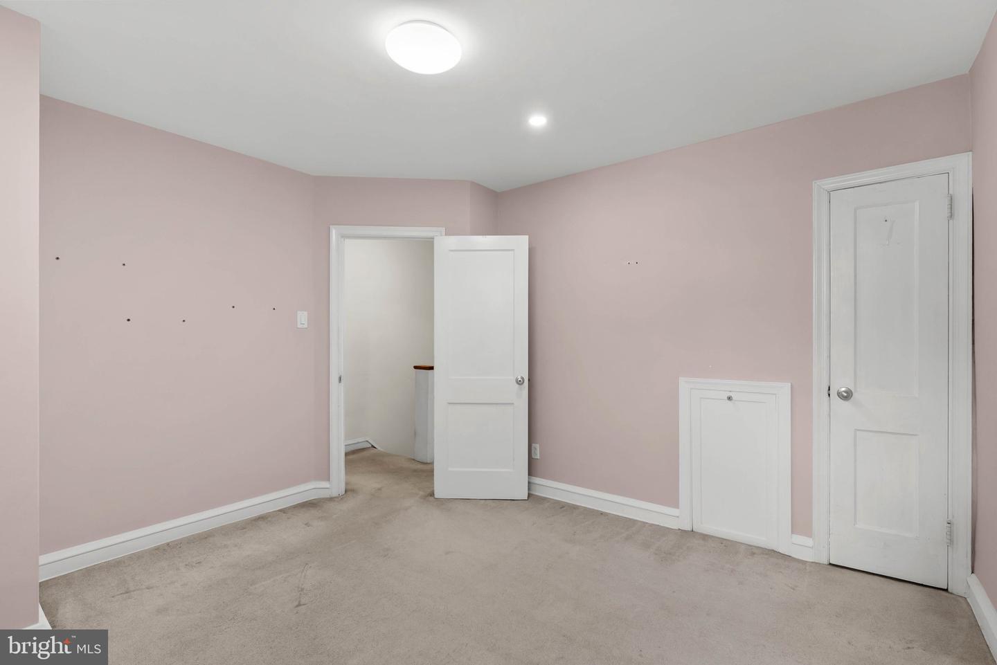3329 Glenview St Property Photo 21