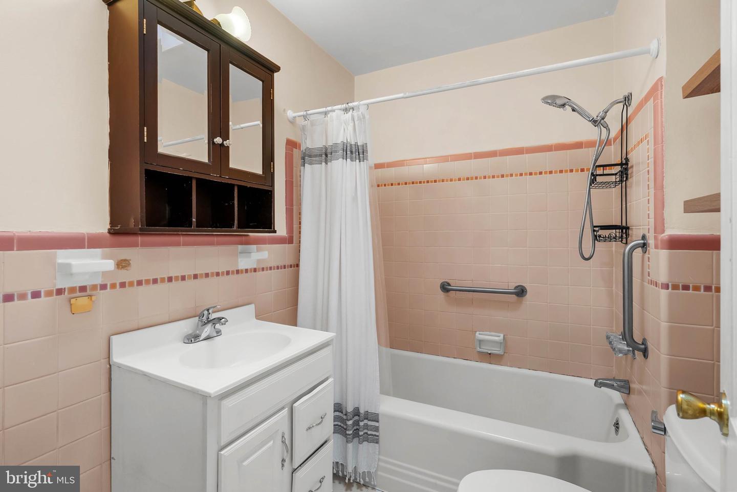 3329 Glenview St Property Photo 25