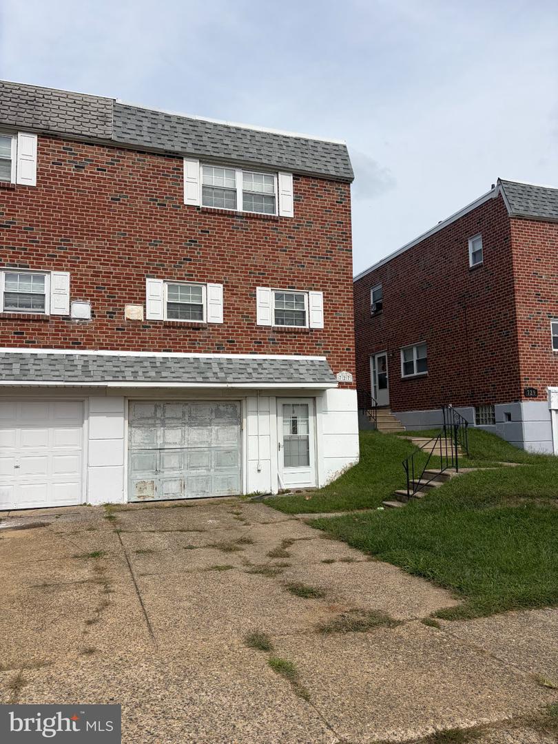 727 Arnold St Property Photo 1