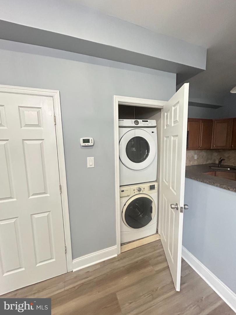 1528 N Mascher St #2 Property Photo 11