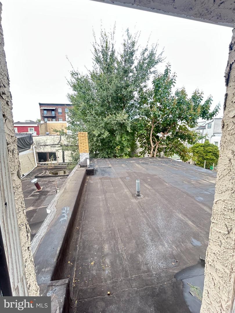 1528 N Mascher St #2 Property Photo 13