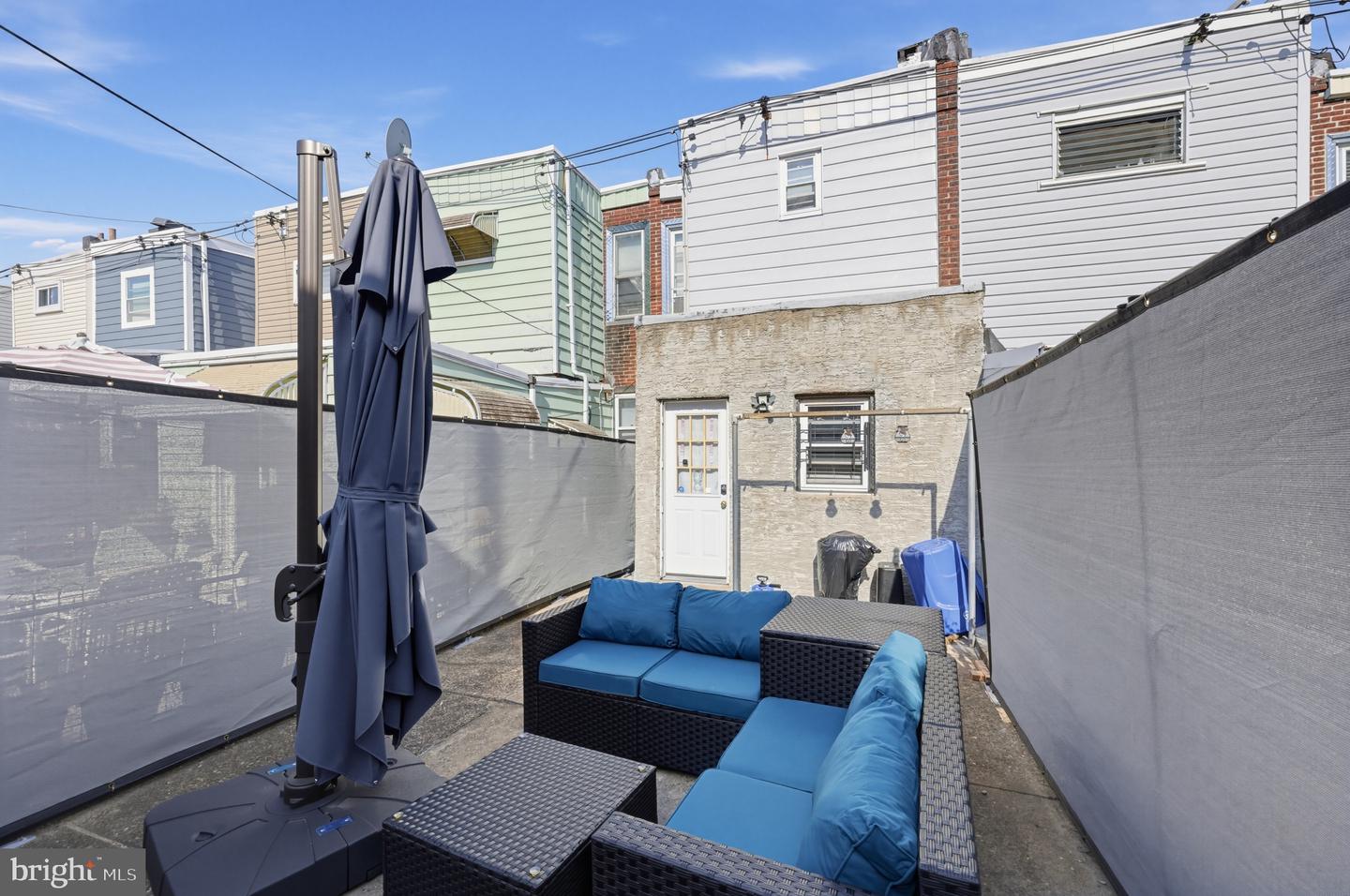 3045 Livingston St Property Photo 18