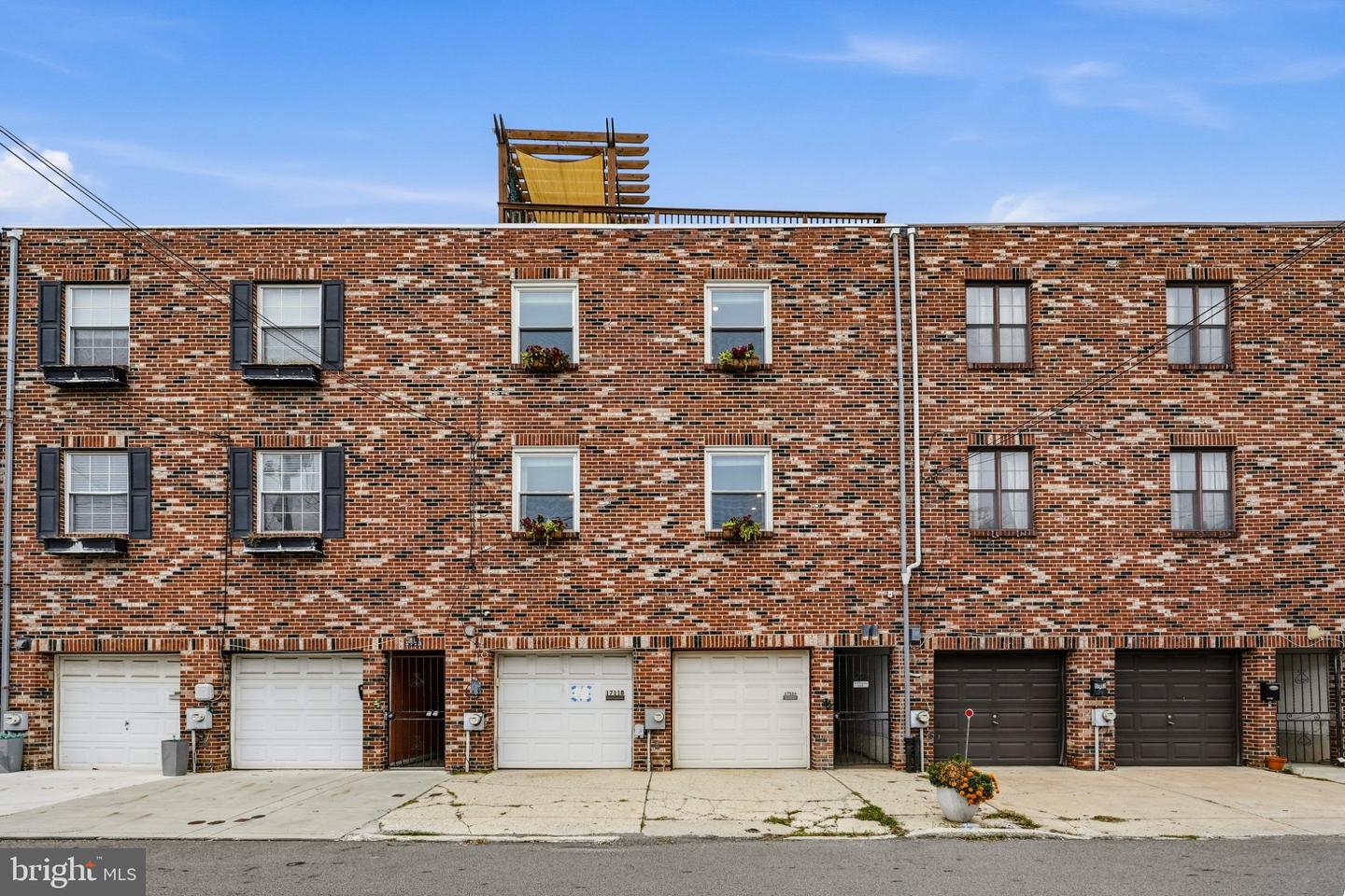1711 FITZWATER ST #A Property Photo 1