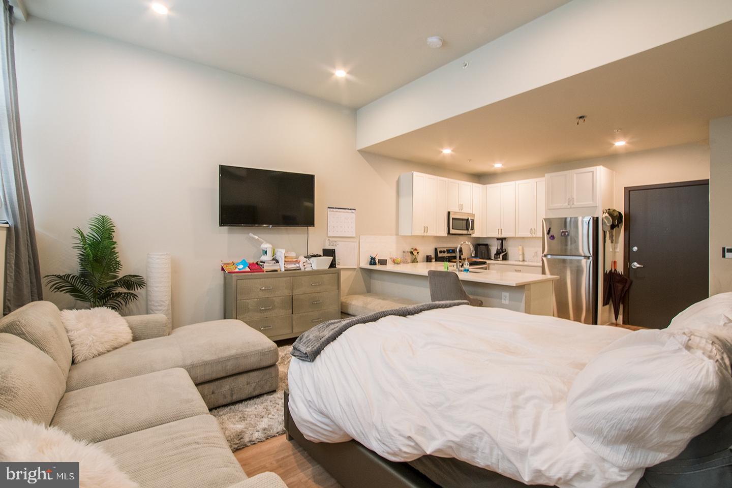 1300 S 19th St #unit 111 Property Photo 5