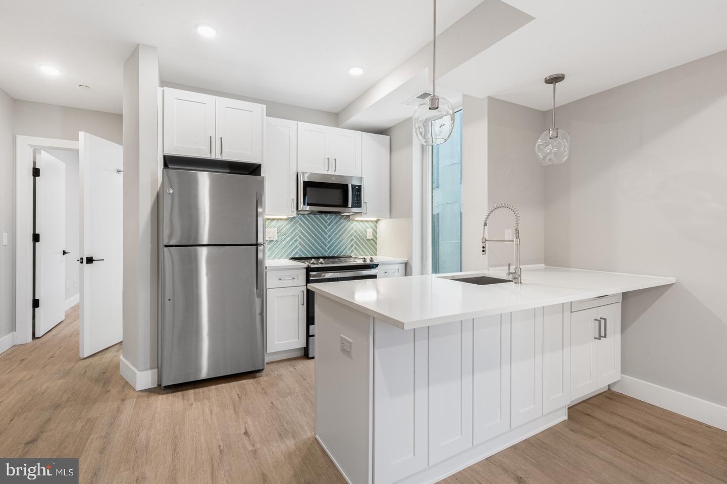 1144 Frankford Ave #302 Property Photo 9