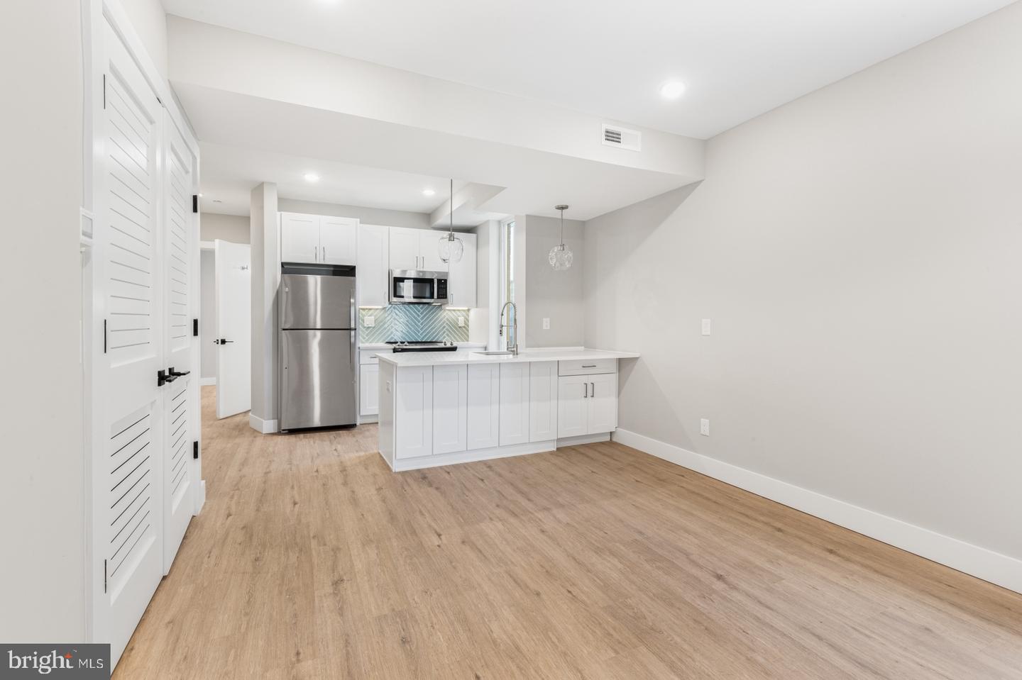1144 Frankford Ave #302 Property Photo 11