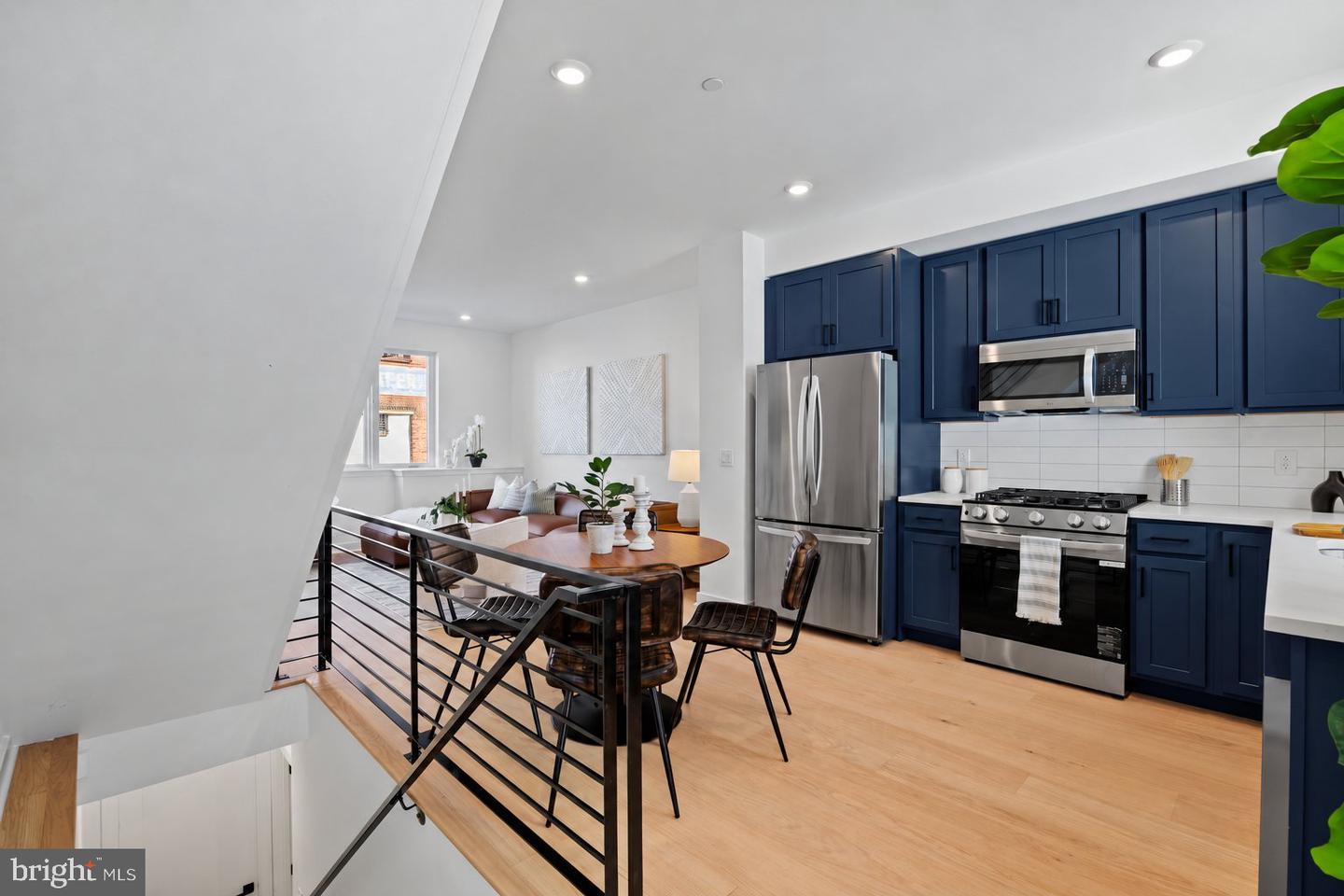 2116 E Rush St Property Photo 14