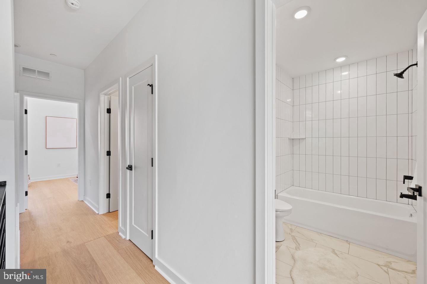 2116 E Rush St Property Photo 16
