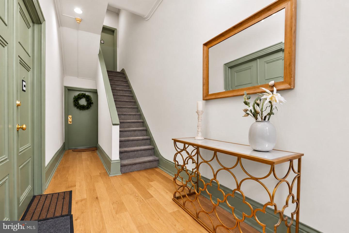 1716-00 Wallace St #202 Property Photo 7