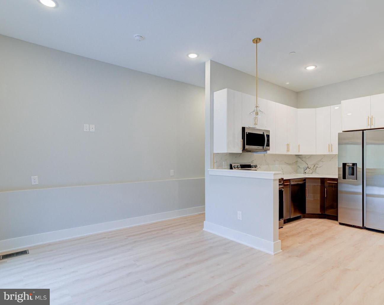1805 Frankford Ave #1 Property Photo 2