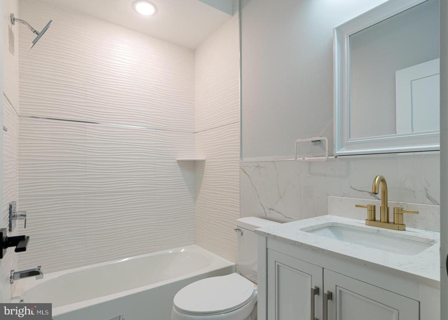 1805 Frankford Ave #3 Property Photo 10