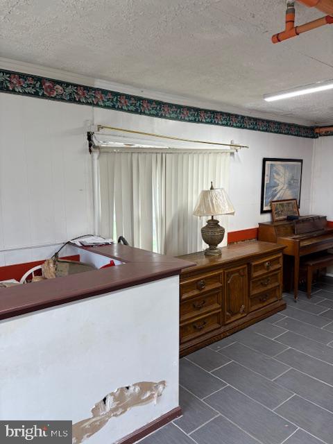 4820 Penn St Property Photo 4