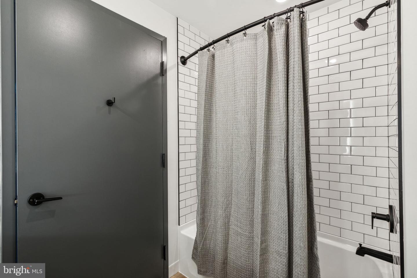 1122 Frankford Ave #307 Property Photo 10
