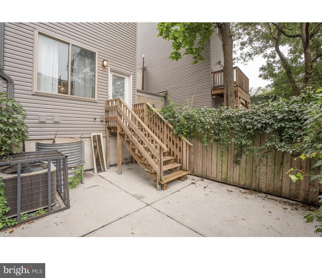 2110 N 7th St #1 Property Photo 6