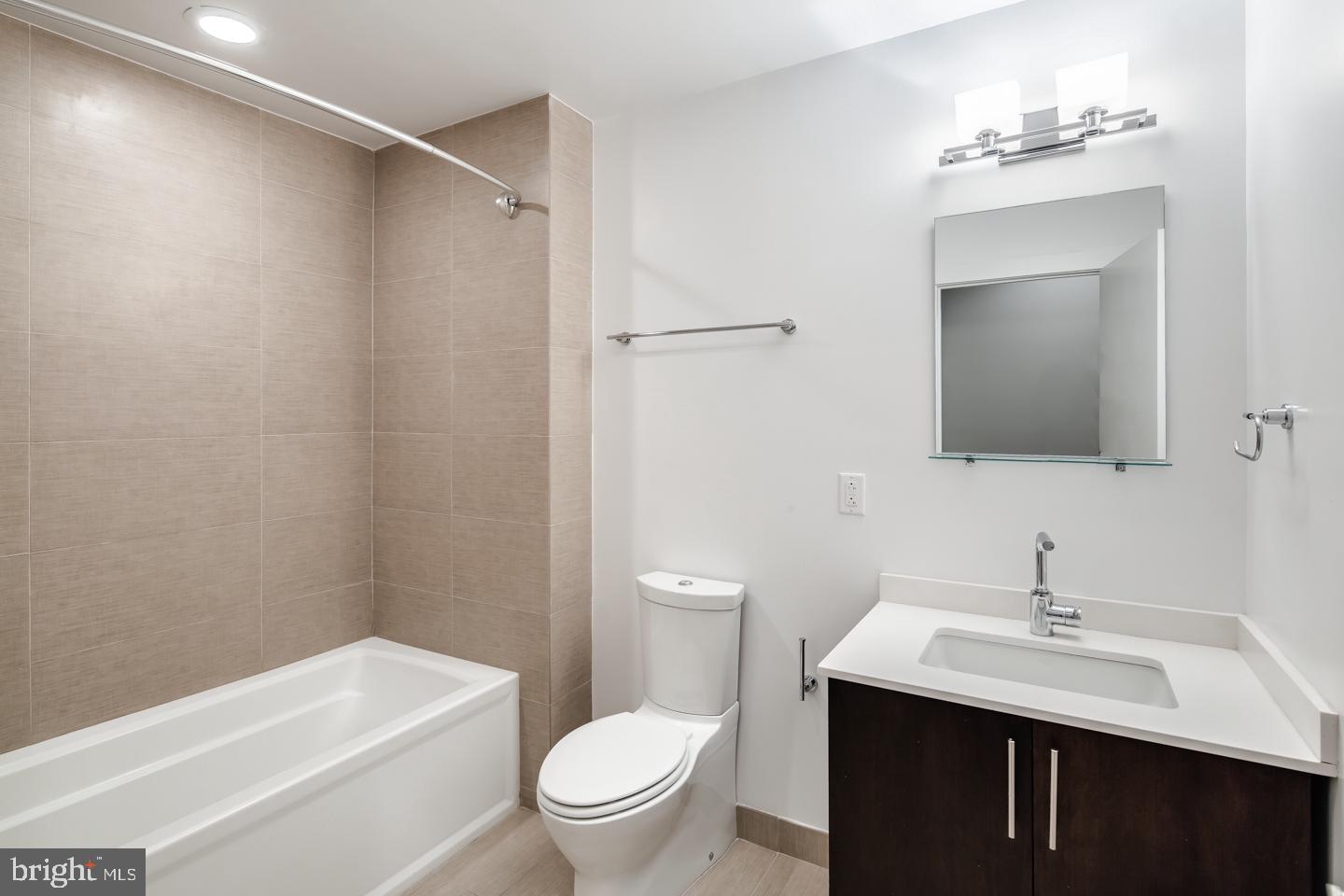 826 N 3rd St #2 Property Photo 11