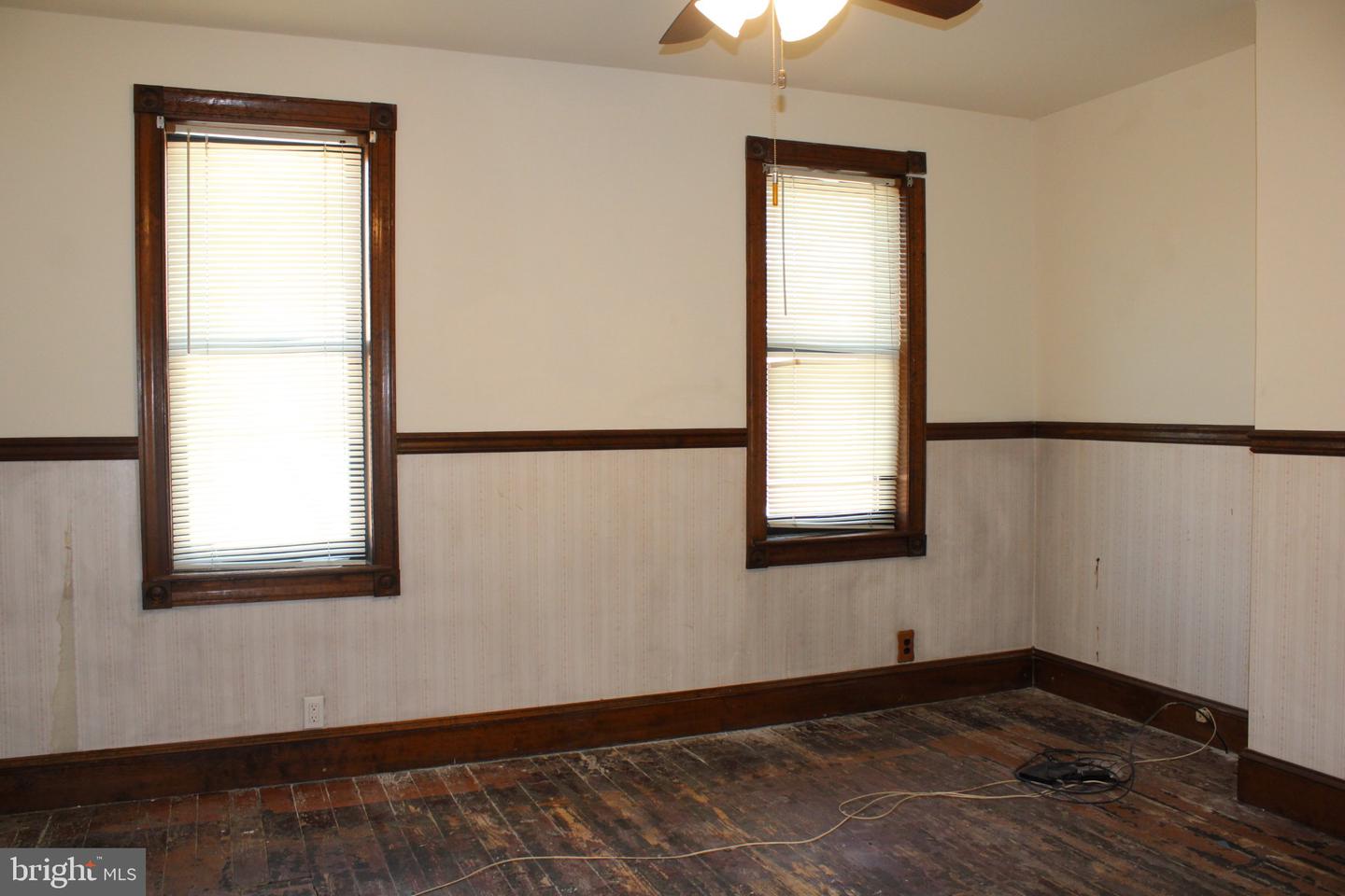 414 Mcclellan St Property Photo 13