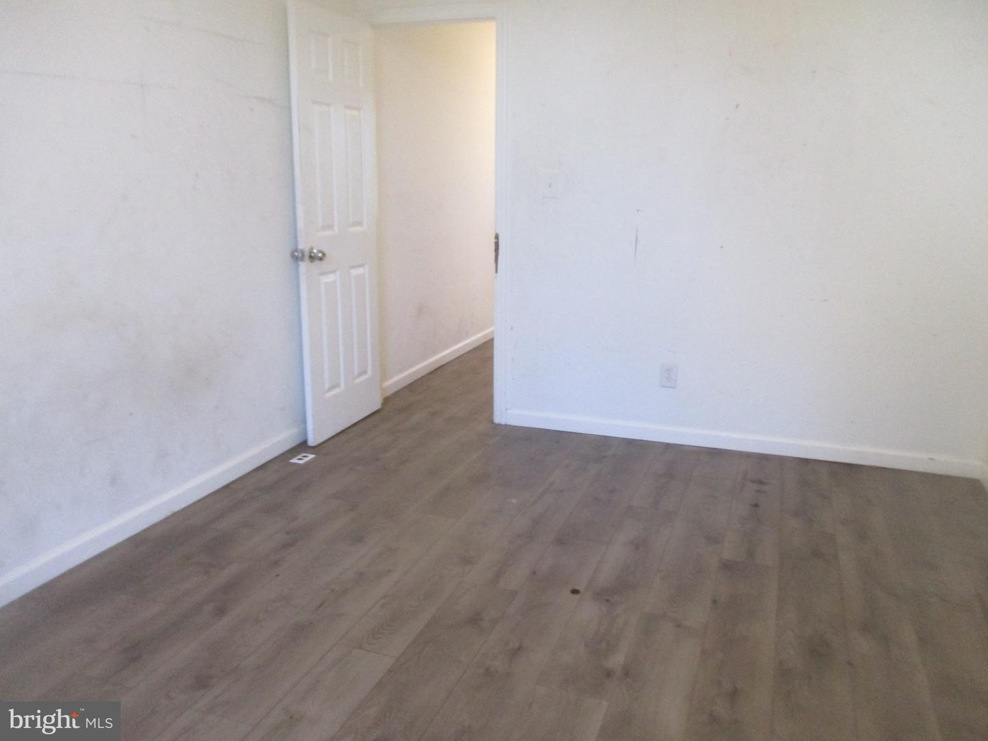 4840 N Franklin St Property Photo 17