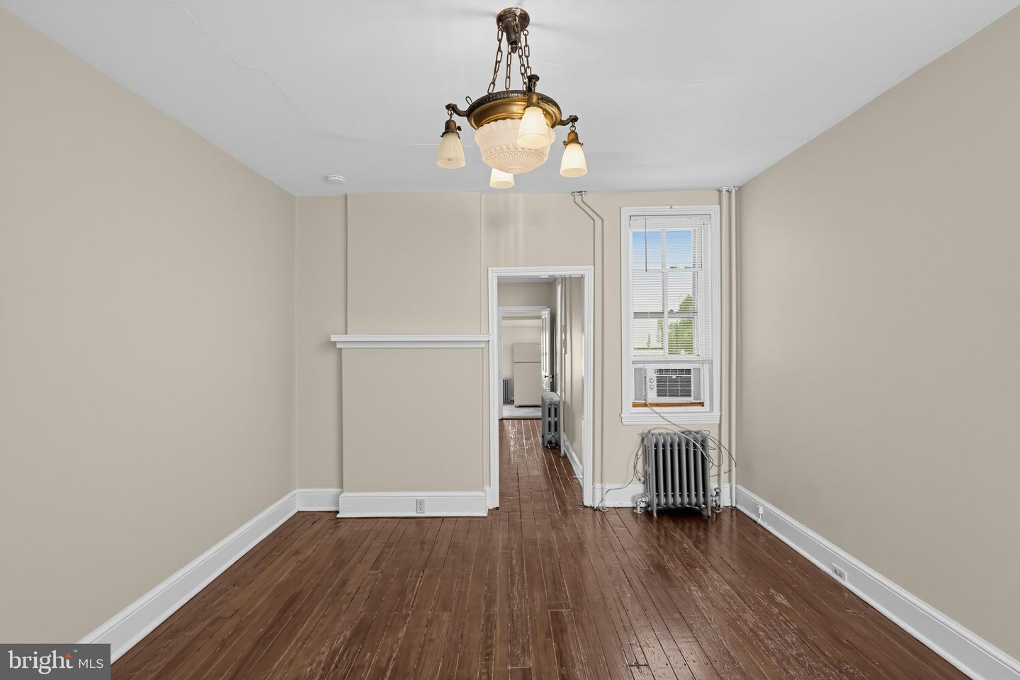 135 Dawson St Property Photo 4