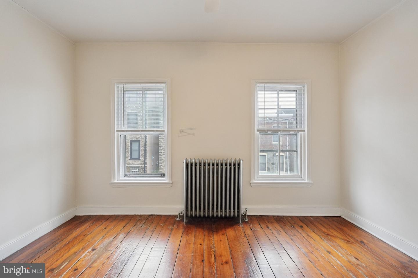 135 Dawson St Property Photo 14