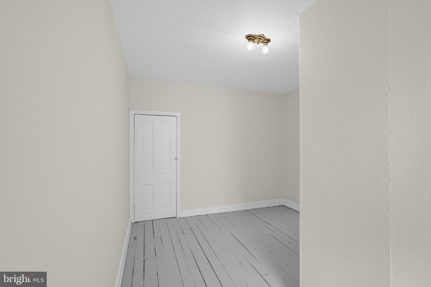 135 Dawson St Property Photo 21