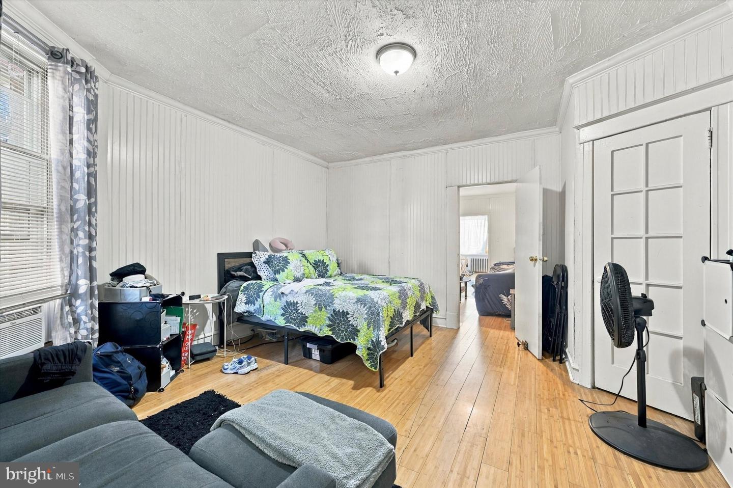 7076 Forrest Ave Property Photo 33