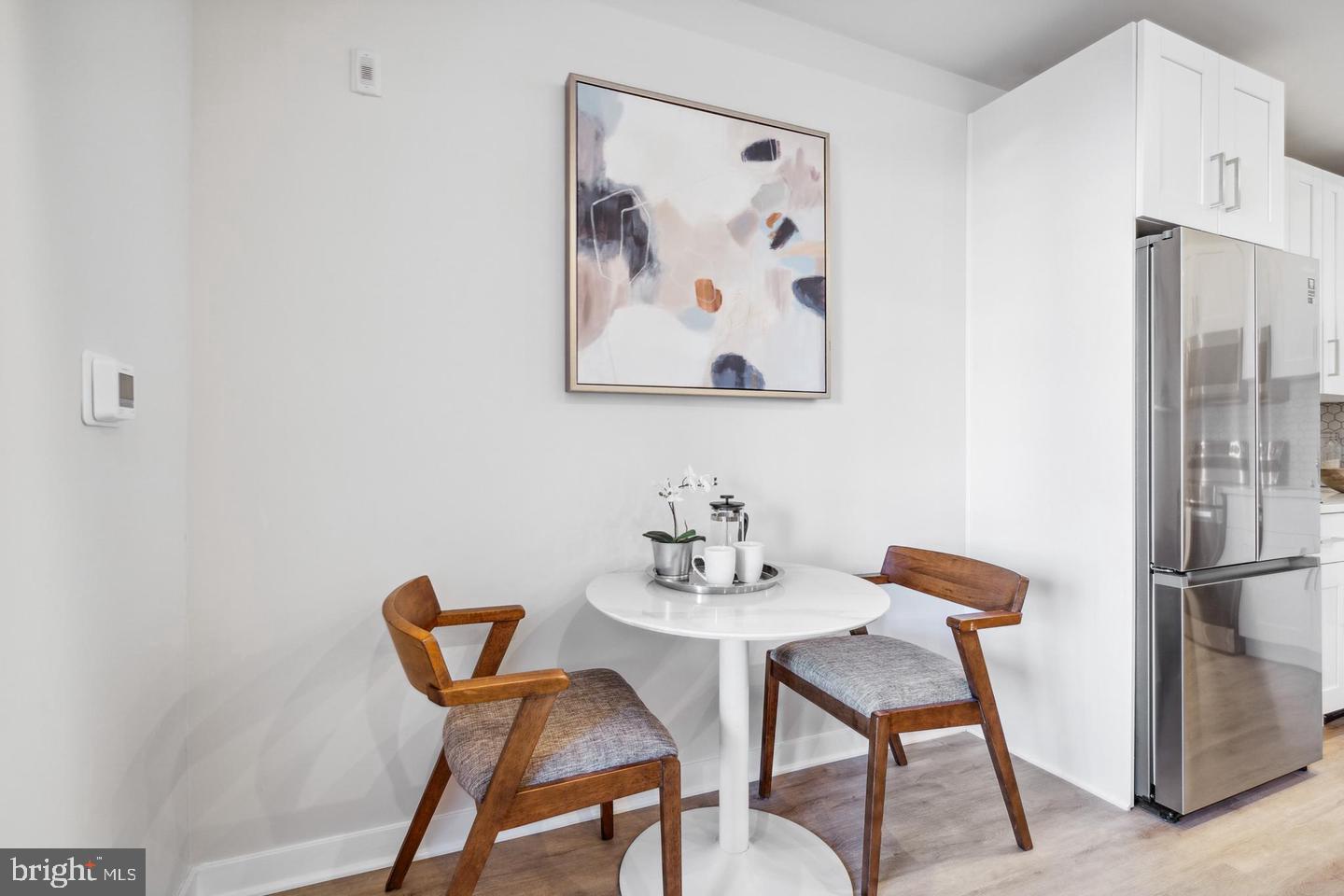1330 S Patton St #unit 202 Property Photo 8