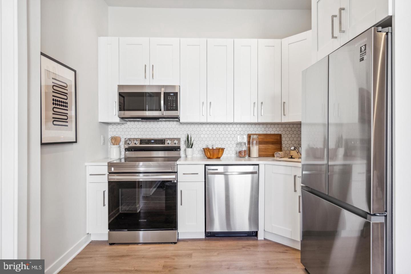 1330 S Patton St #unit 202 Property Photo 12