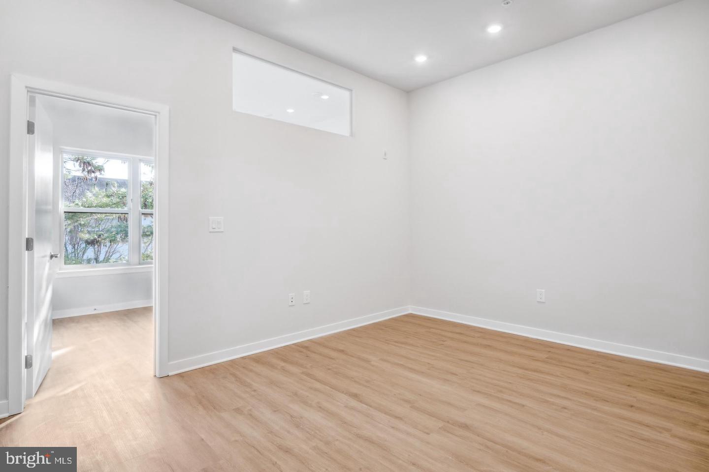 1330 S Patton St #unit 202 Property Photo 21