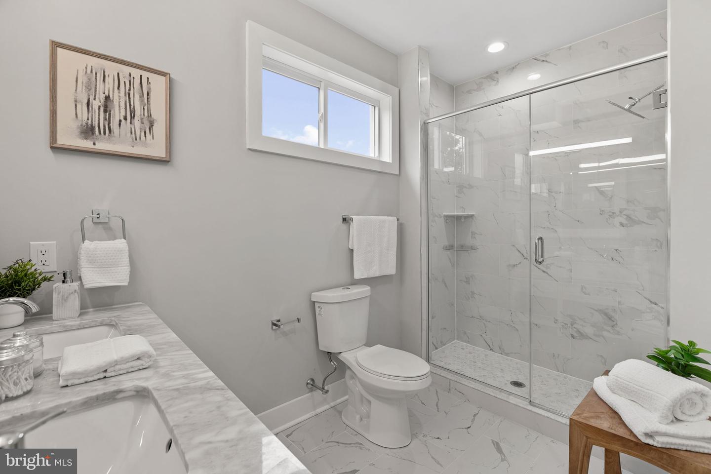 2536 E Gordon St Property Photo 22