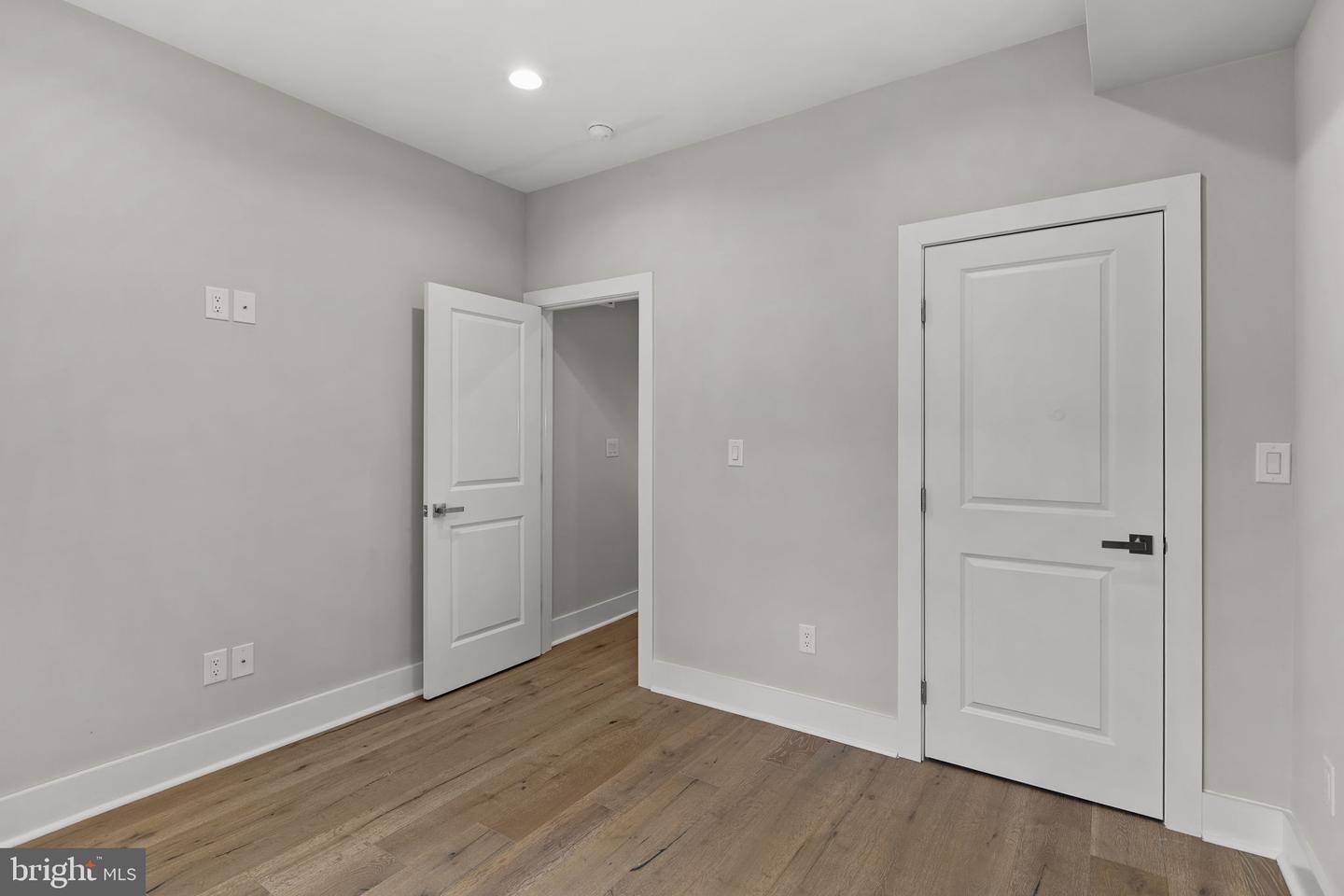 2536 E Gordon St Property Photo 25